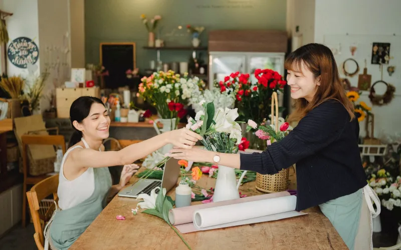 Your Customers Deserve Better Than a Compliment: Fixing the Vague Testimonial Problem
